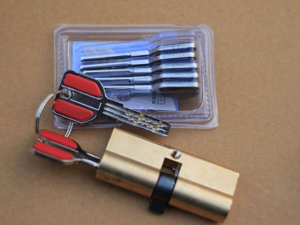 海曙24小时上门开锁公司